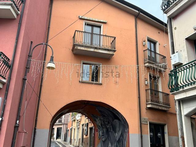 Appartamento in vendita di 120 m² in Via de Maio