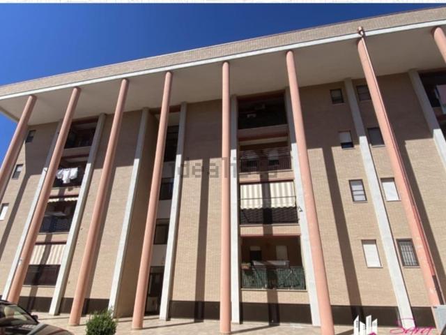 Appartamento in vendita di 120 m² in Via De Nicola
