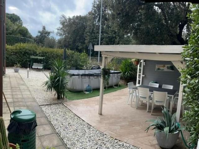 Appartamento in vendita di 120 m² in Via degli Allori