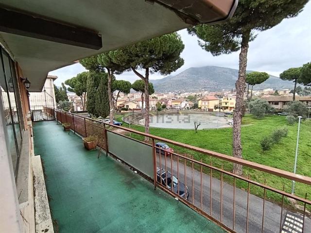 Appartamento in vendita di 120 m² in Via Degli Astronauti
