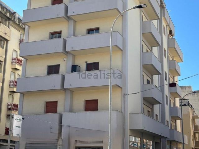 Appartamento in vendita di 120 m² in Via dei Mulini, 1