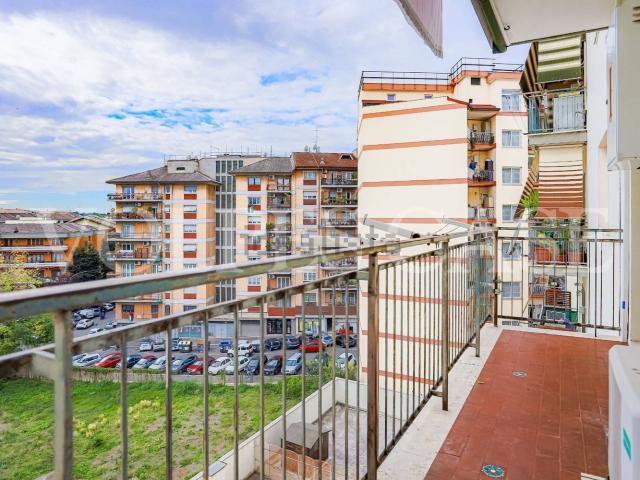 Appartamento in vendita di 120 m² in Via dei Cessati Spiriti