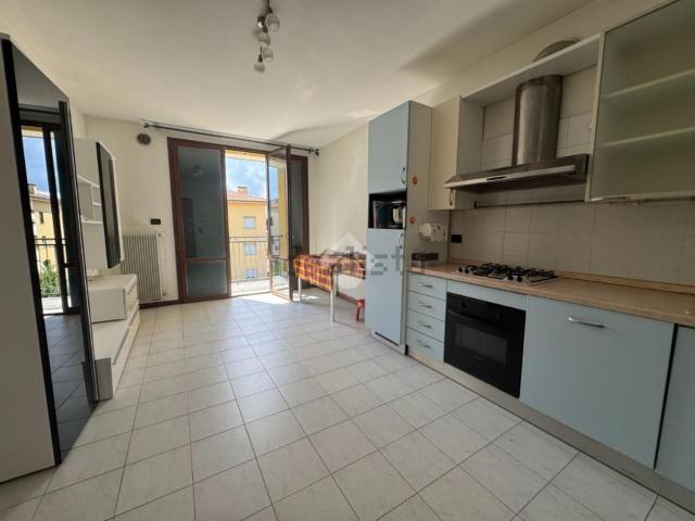 Appartamento in vendita di 120 m² in Via dei Gelsi, 11