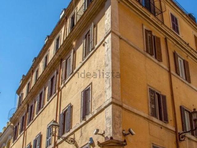 Appartamento in vendita di 120 m² in Via dei Greci