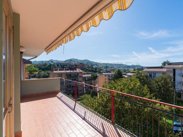 Appartamento in vendita di 120 m² in Via dei Greci