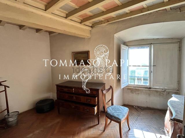 Appartamento in vendita di 120 m² in Via dei Rondinelli, 10