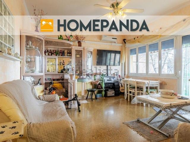 Appartamento in vendita di 120 m² in Via dei Sessanta, 14