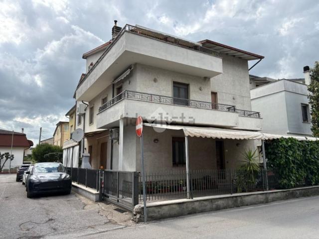 Appartamento in vendita di 120 m² in Via del Mec, 3