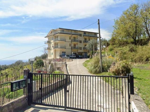 Appartamento in vendita di 120 m² in Via del canale, 14