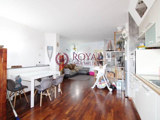 Appartamento in vendita di 120 m² in Via del Casino