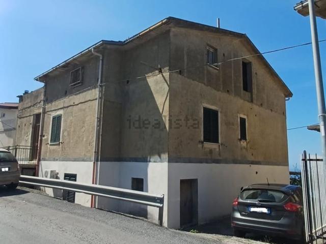 Appartamento in vendita di 120 m² in Via del Carmelo