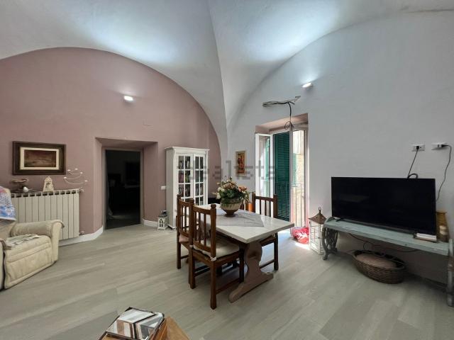 Appartamento in vendita di 120 m² in Via del Crocifisso, 15