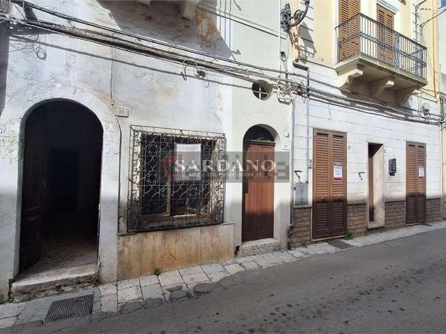 Appartamento in vendita di 120 m² in Via del Crocifisso