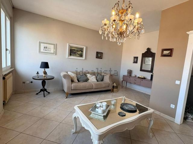 Appartamento in vendita di 120 m² in Via del Fante