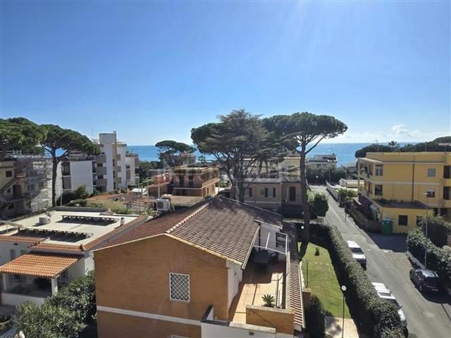 Appartamento in vendita di 120 m² in Via del Gambero