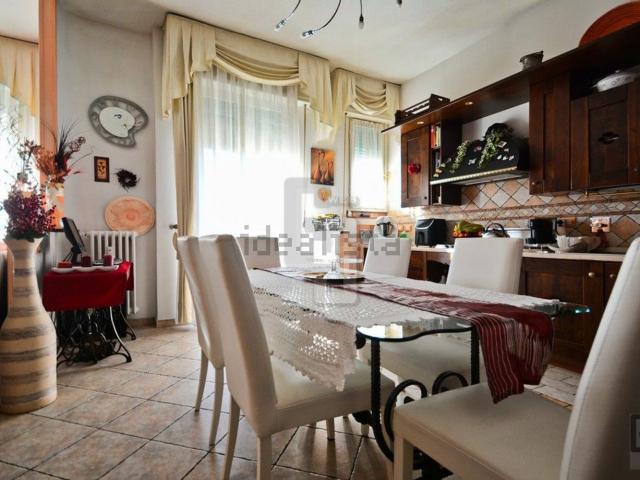 Appartamento in vendita di 120 m² in Via dell&apos Olmo, 20