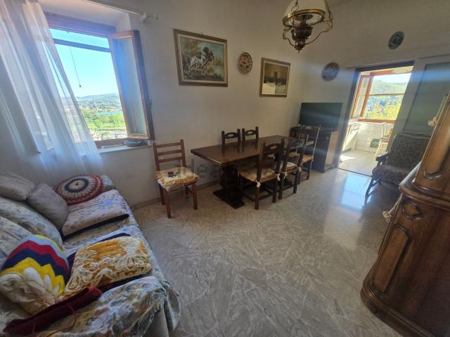 Appartamento in vendita di 120 m² in Via dell&apos Orologio