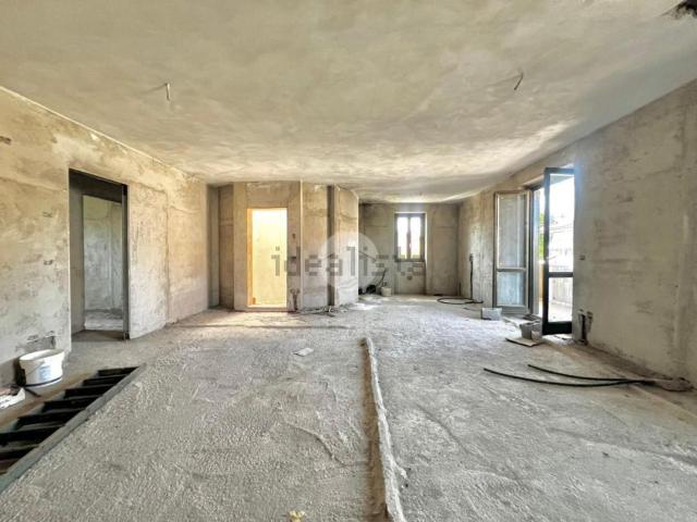 Appartamento in vendita di 120 m² in Via della Costituente