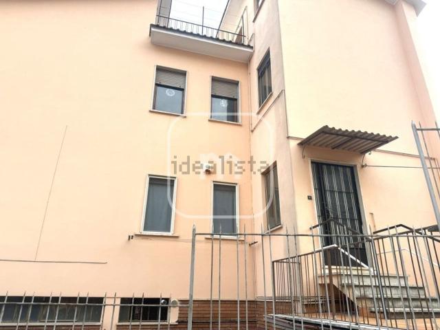 Appartamento in vendita di 120 m² in Via della Fontana, 8