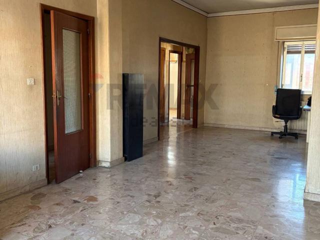 Appartamento in vendita di 120 m² in Via della Libertà, 39