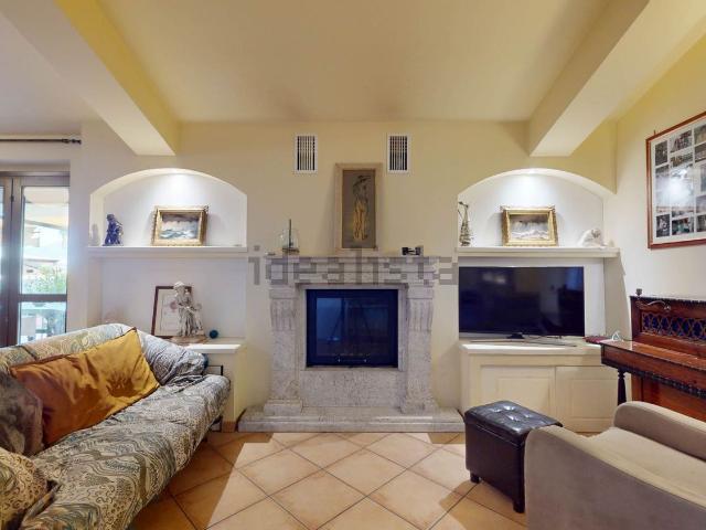 Appartamento in vendita di 120 m² in Via della Rocca, 4