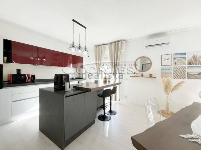 Appartamento in vendita di 120 m² in Via delle Fosse Ardeatine
