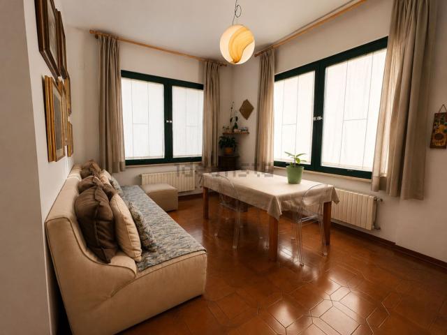 Appartamento in vendita di 120 m² in Via delle Macine