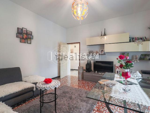 Appartamento in vendita di 120 m² in Via delle Mimose