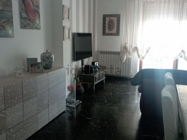 Appartamento in vendita di 120 m² in Via delle Pinete