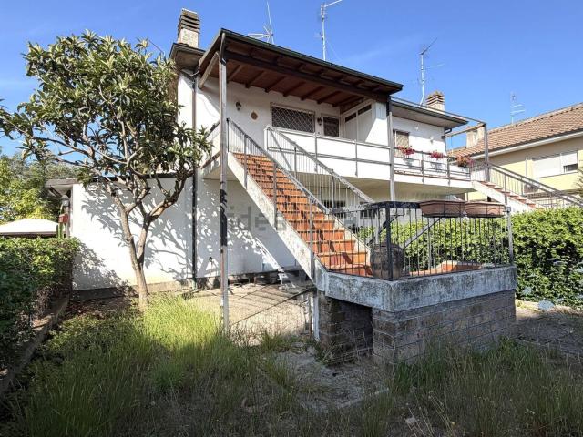Appartamento in vendita di 120 m² in Via di Macchia Saponara