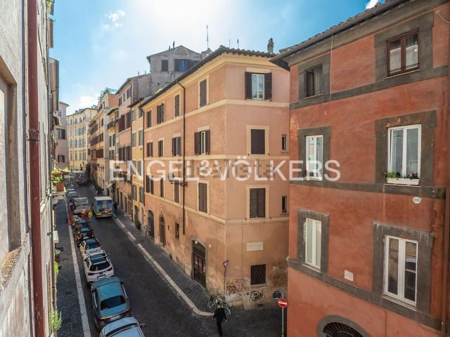 Appartamento in vendita di 120 m² in Via di Panico