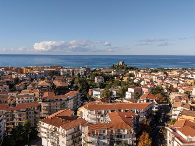 Appartamento in vendita di 120 m² in Via Dr. Imparato, 2