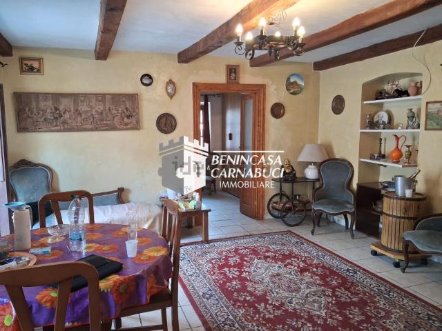 Appartamento in vendita di 120 m² in Via Duca D&apos Aosta