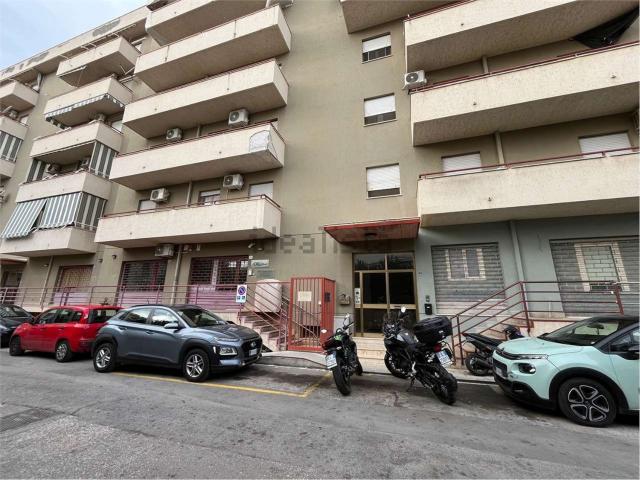 Appartamento in vendita di 120 m² in Via E. Murdolo, 24