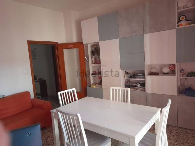 Appartamento in vendita di 120 m² in Via Emilia All&apos Ospizio