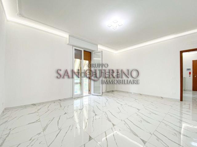 Appartamento in vendita di 120 m² in Via Enrico Toti, 16