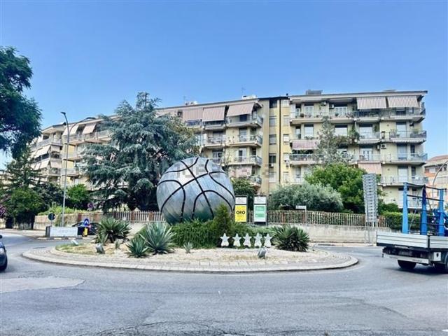 Appartamento in vendita di 120 m² in Via Eleuterio Ruggiero
