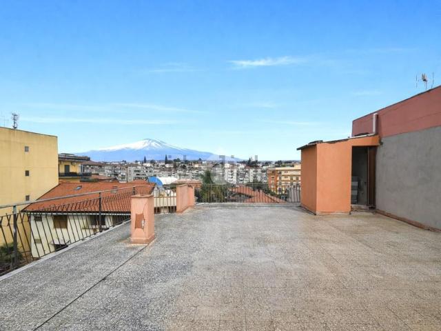 Appartamento in vendita di 120 m² in Via Ercole Marelli, 24