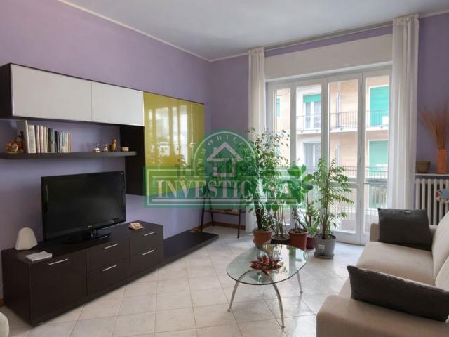 Appartamento in vendita di 120 m² in Via Eredi Farina, 21