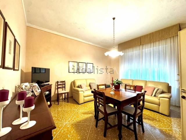 Appartamento in vendita di 120 m² in Via Europa
