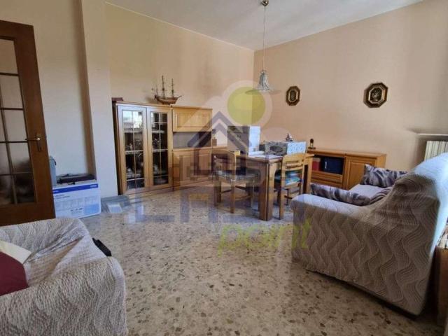 Appartamento in vendita di 120 m² in Via F. Turati