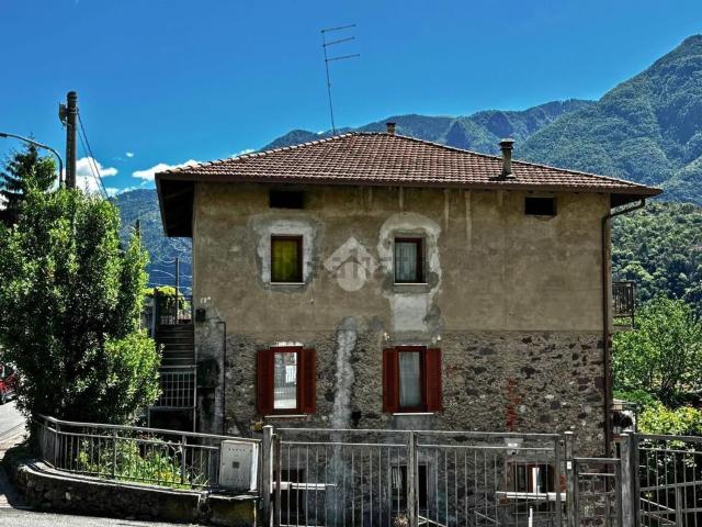 Appartamento in vendita di 120 m² in Via Fontanico, 23