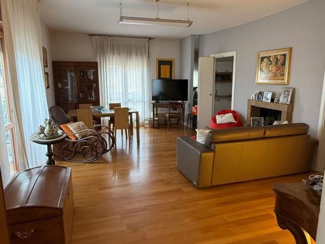 Appartamento in vendita di 120 m² in Via Fausto Coppi