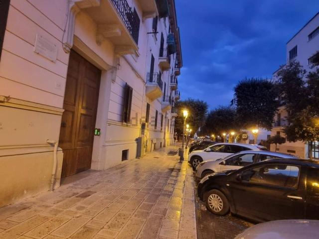 Appartamento in vendita di 120 m² in Via Federico di Palma, 129