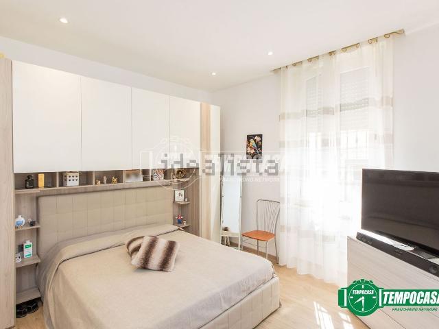 Appartamento in vendita di 120 m² in Via Feltre