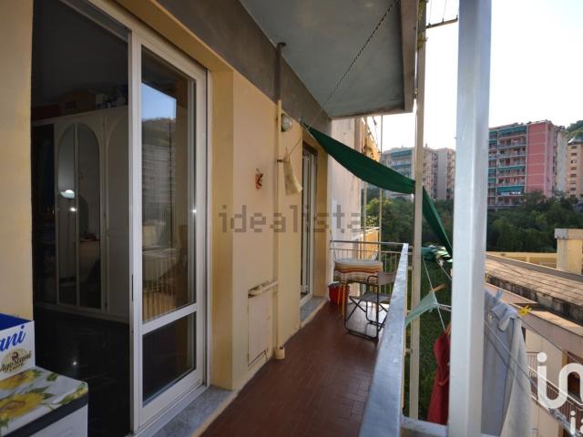 Appartamento in vendita di 120 m² in Via Fereggiano, 117