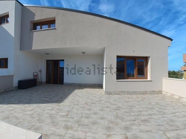 Appartamento in vendita di 120 m² in Via Filippo Addis, 4