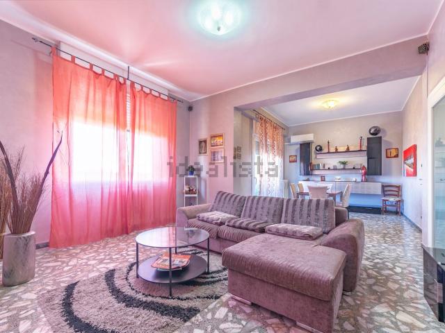 Appartamento in vendita di 120 m² in Via Filomarini, 33