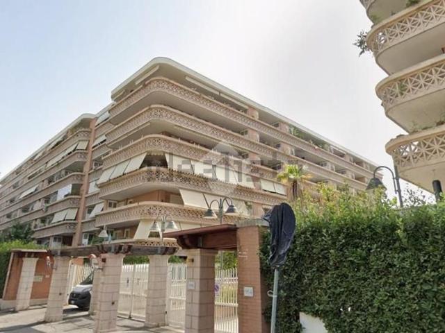 Appartamento in vendita di 120 m² in Via Flaminia, 964