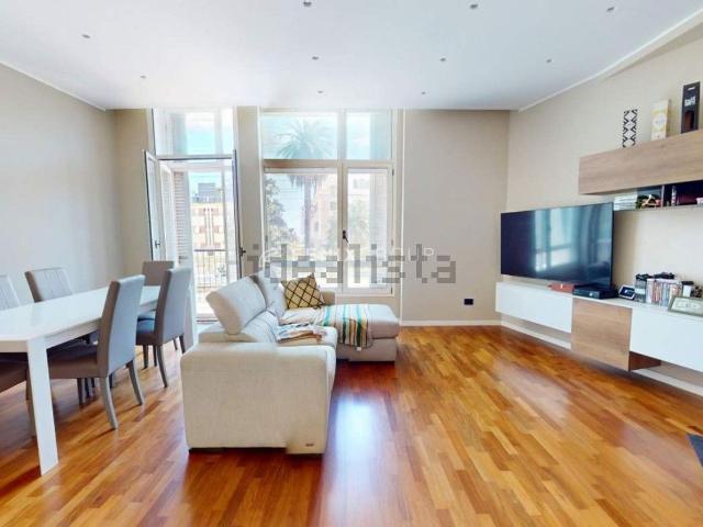 Appartamento in vendita di 120 m² in Via Francesco Fiscaletti, 6